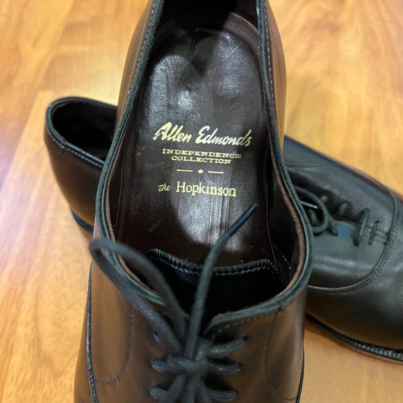 Allen Edmonds Hopkinson black Cap-toe Oxford Dress Shoe